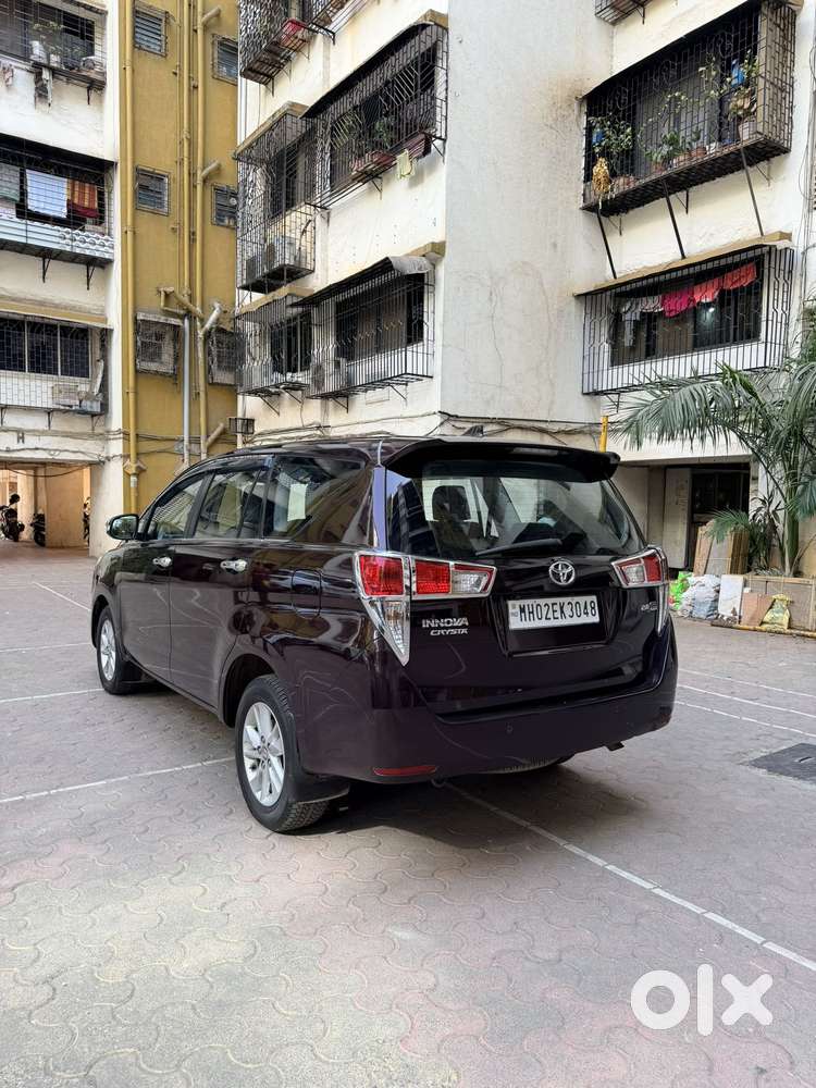 Toyota Innova Crysta 2.8 Gx At 8s, 2016, Diesel