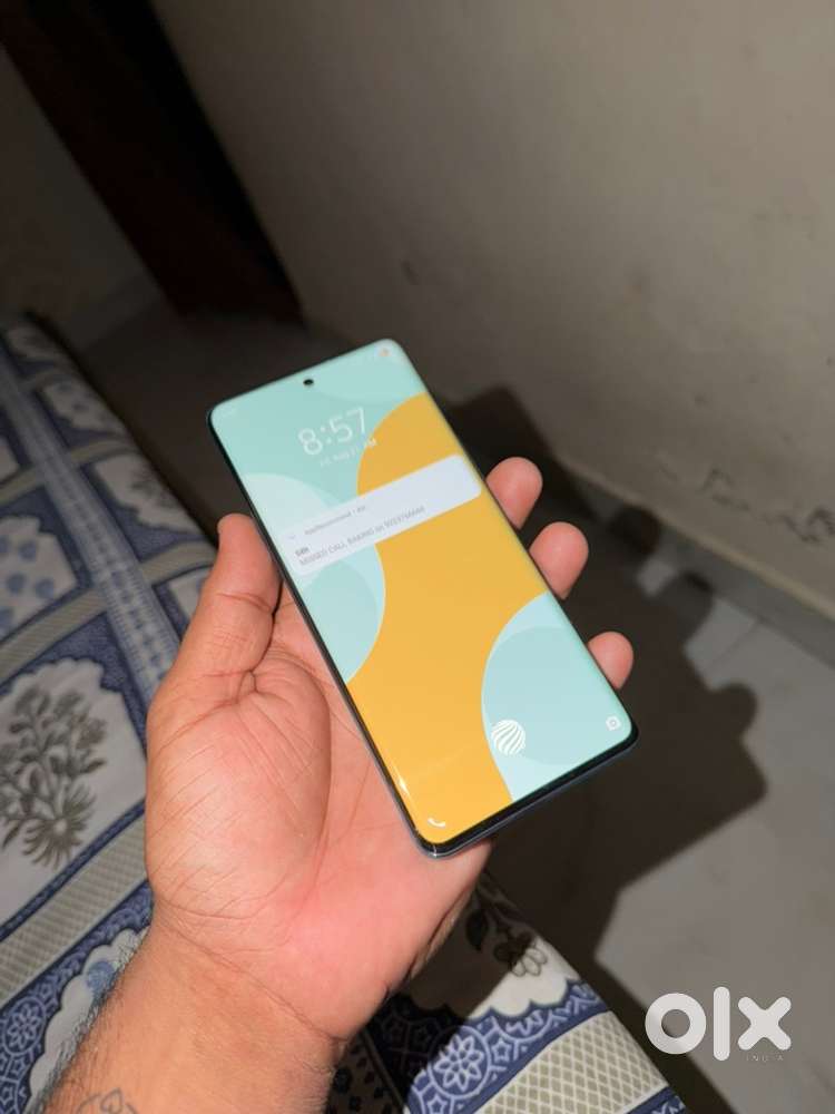 Vivo V25 Pro RAM 8+8GB, Phone Storage 128GB
