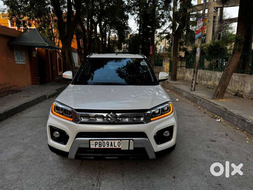 Maruti Suzuki Brezza 1.5 Zxi Plus Smart Hybrid, 2021, Petrol
