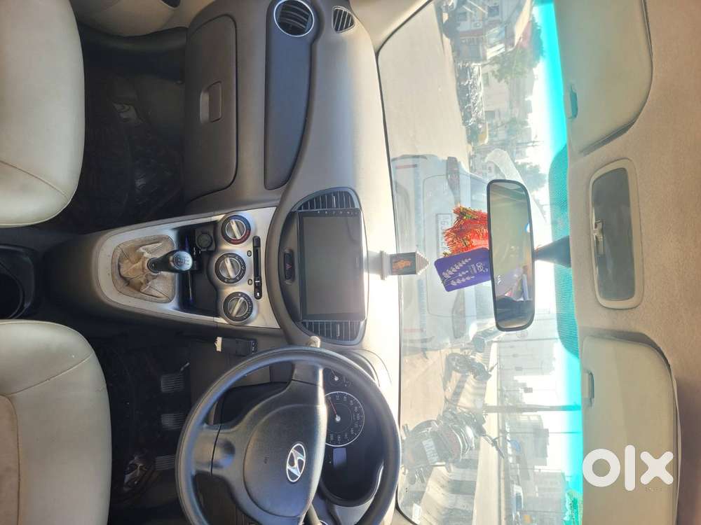 Hyundai I10 Oct 2011 Cng & Hybrids Good Condition