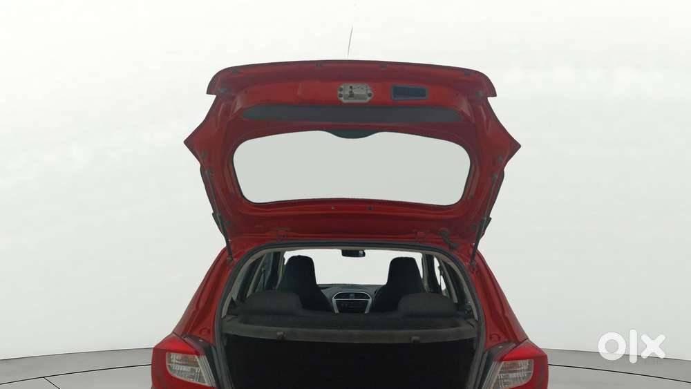 Tata Tiago 1.2 Revotron Xm, 2017, Petrol