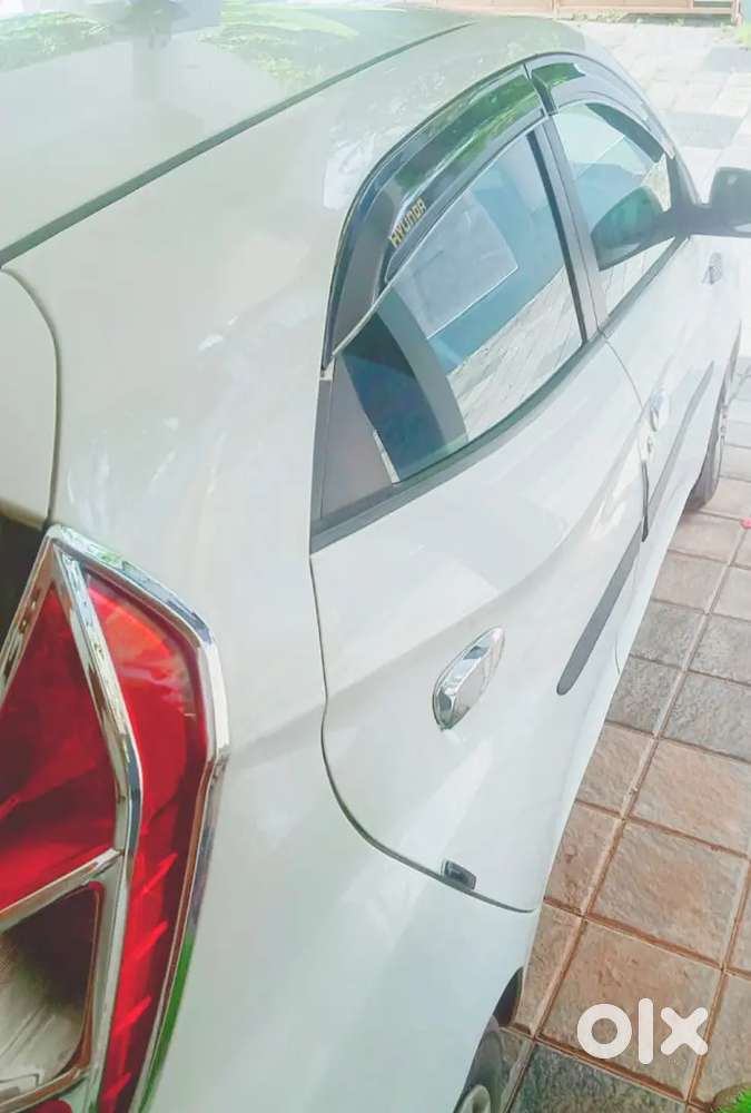 Hyundai Eon 2013 Petrol Well Maintained