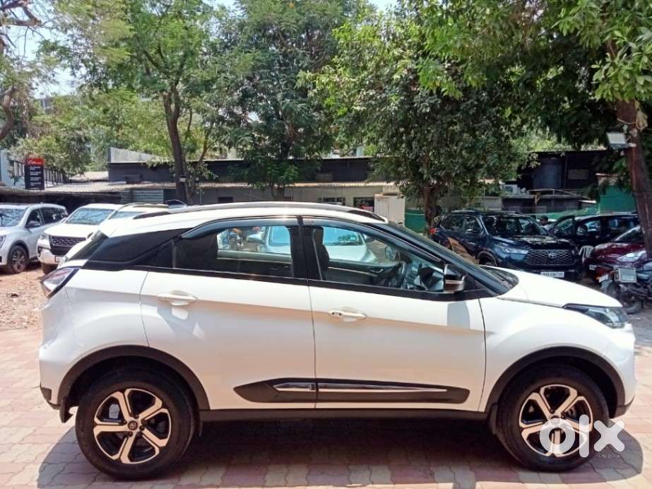Tata Nexon Amt Xza Plus, 2023, Petrol