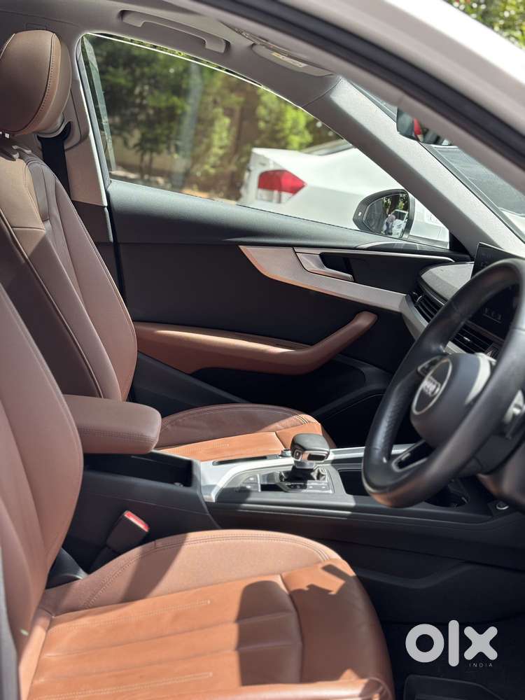 Audi A4 2.0 Premium Plus 40 Tfsi, 2023, Petrol