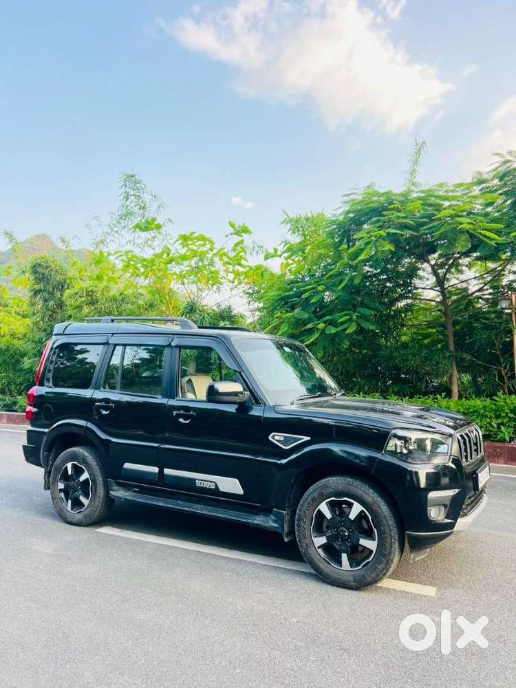 Mahindra Scorpio Classic 2.2 S 11 Mt 7 Str, 2022, Diesel