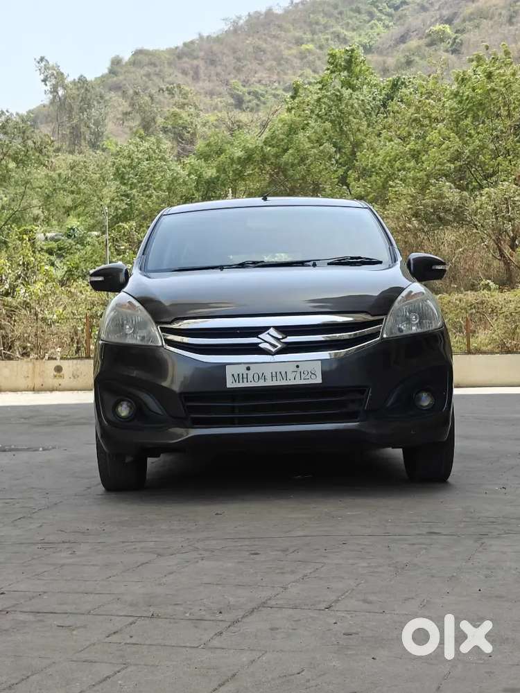 Maruti Suzuki Ertiga Vxi Cng  Petrol + Cng