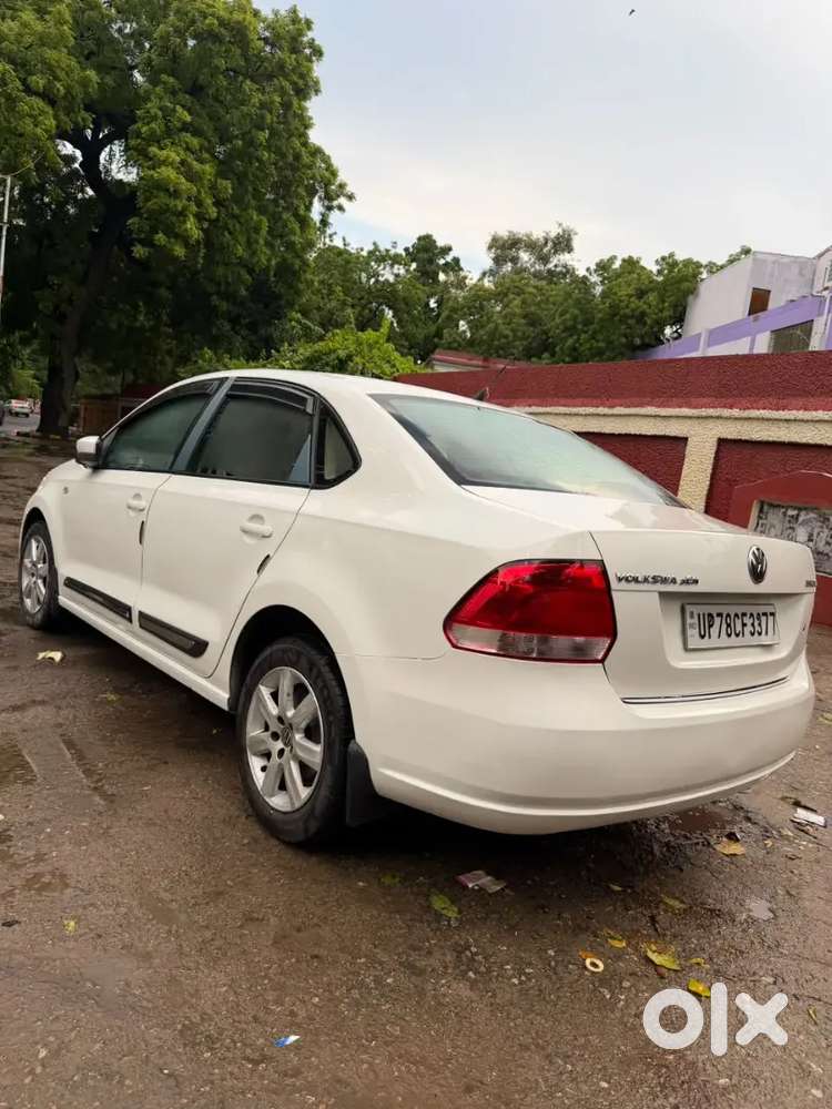 Volkswagen Vento Highline 2011