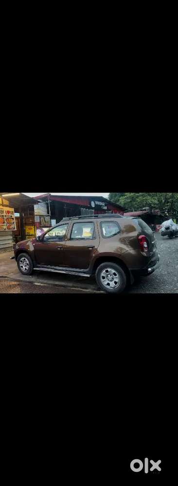 Renault Duster 2013 Petrol Well Maintained 27k Km