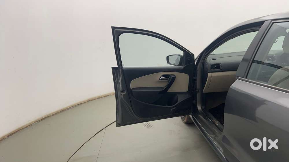 Volkswagen Polo Petrol Trendline 1.2l, 2013, Petrol