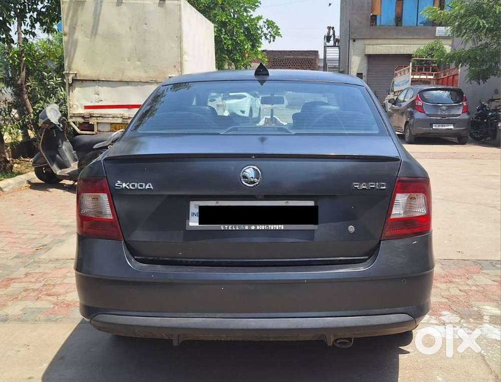 Skoda Rapid 1.0 Ambition Tsi At, 2022, Petrol