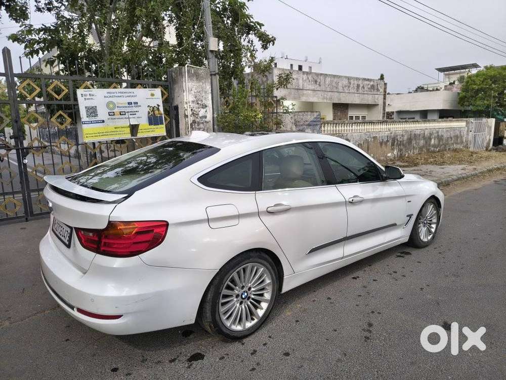 Bmw 3 Series Gt 320d Luxury Line, 2015, Diesel