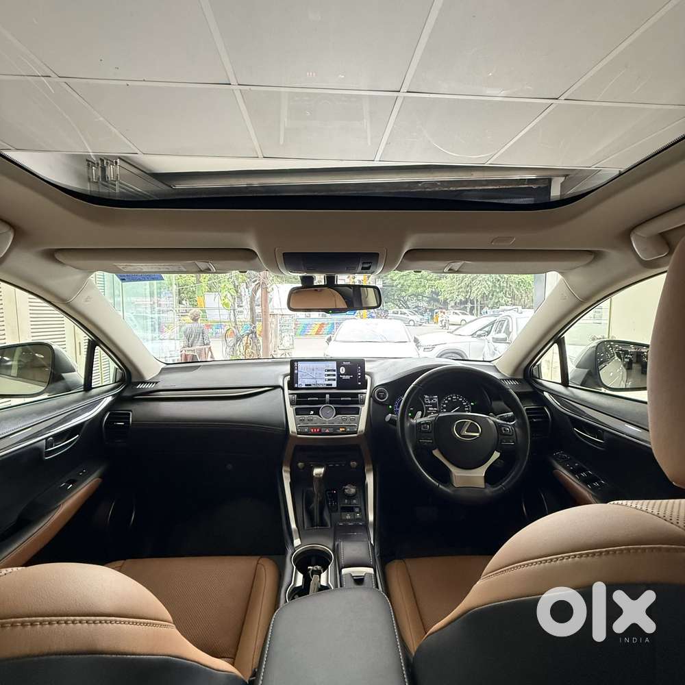Lexus Nx 300h, 2020, Petrol