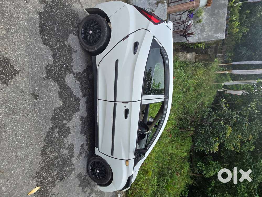 Hyundai Eon Magna+