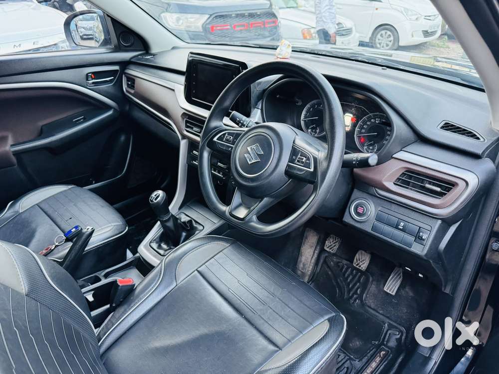 Maruti Suzuki Brezza 1.5 Zxi Smart Hybrid, 2023, Petrol