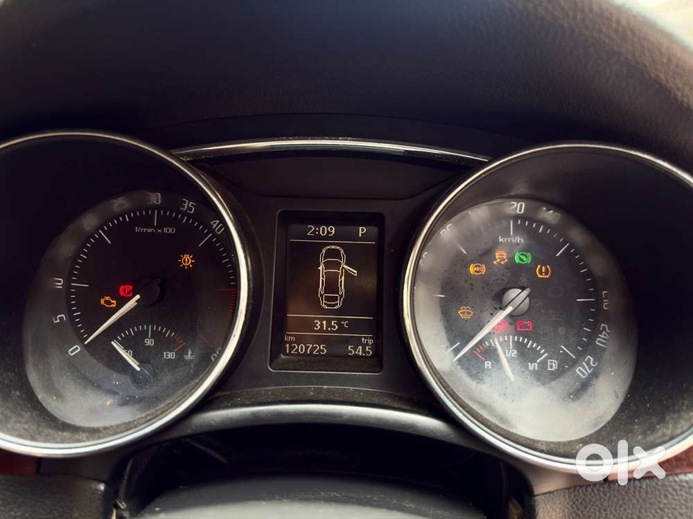 Skoda Superb Diesel 2012