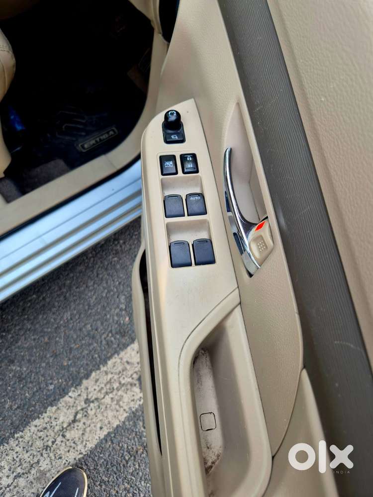 Maruti Suzuki Ertiga Vxi Cng, 2022, Cng & Hybrids