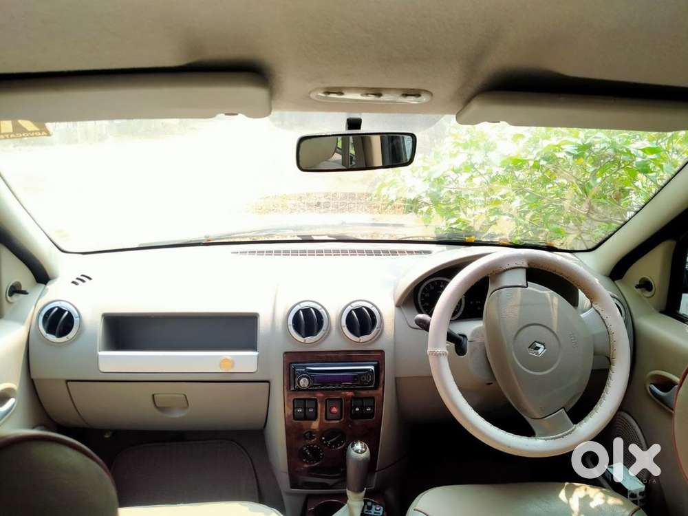 Mahindra Renault Logan 2008
