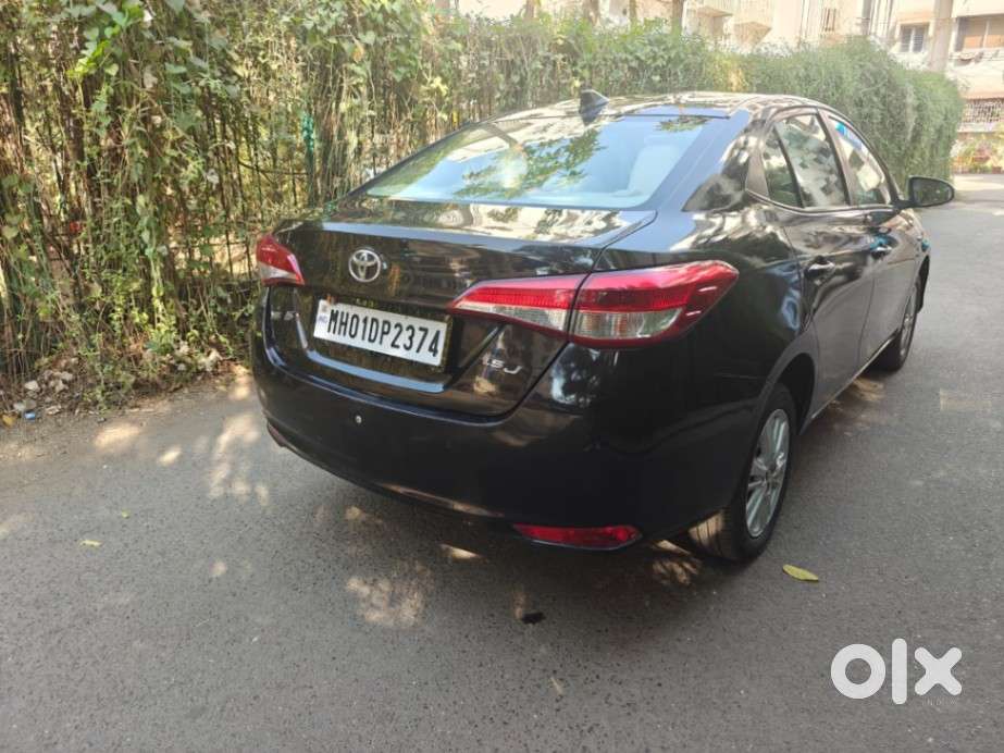 Toyota Yaris J Cvt, 2020, Petrol