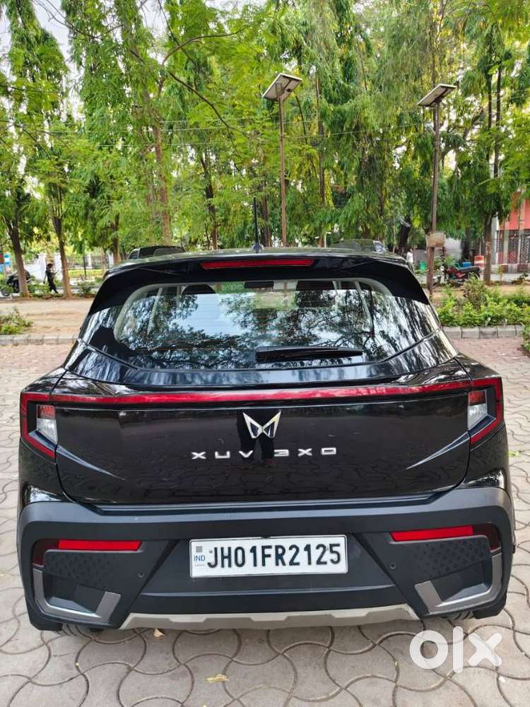 Mahindra Xuv 3xo Ax5 Ds Mt, 2024, Diesel