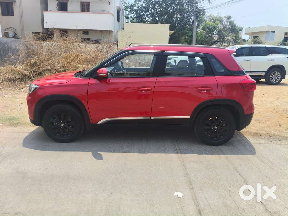 Maruti Suzuki Brezza 1.5 Zxi Smart Hybrid, 2022, Petrol
