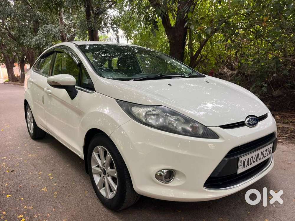 Ford Fiesta At Titanium Plus, 2011, Diesel