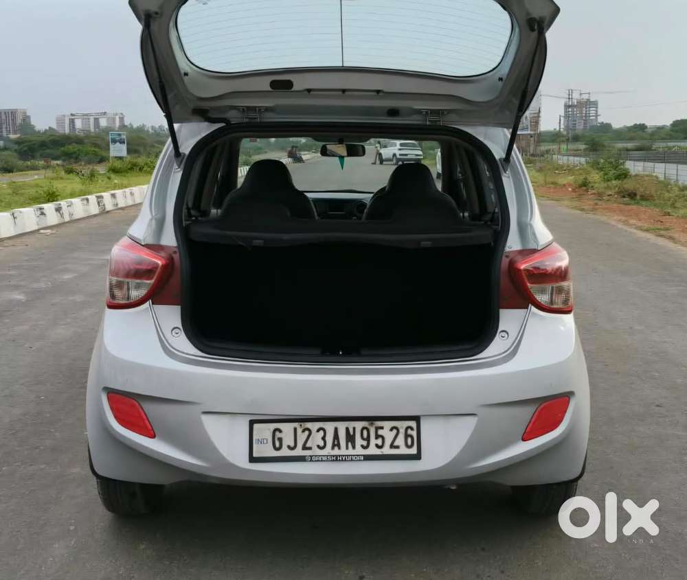 Hyundai Grand I10 Crdi Sportz, 2015, Diesel