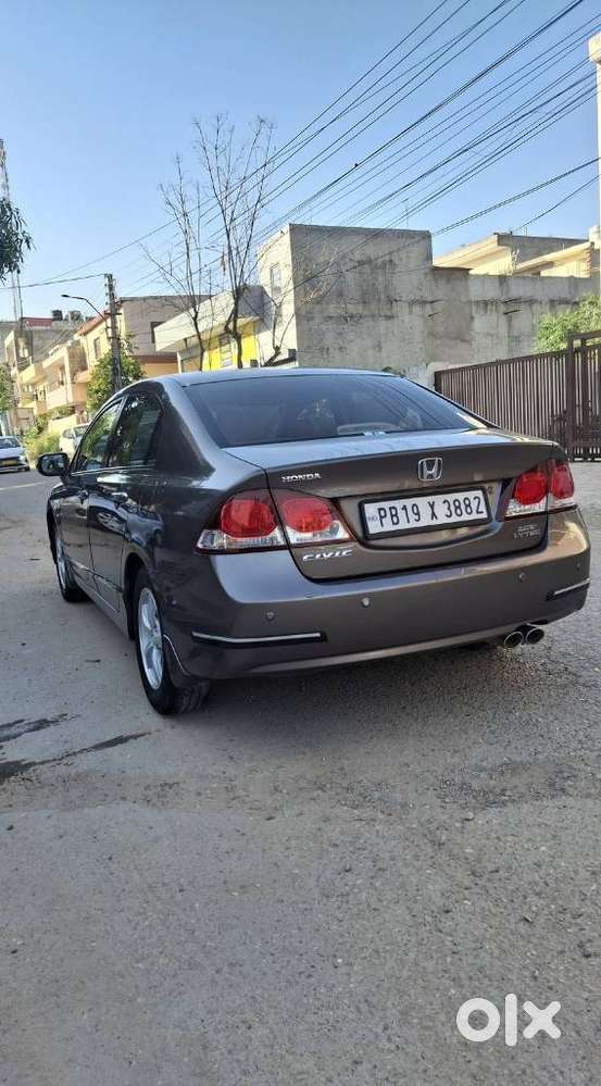 Honda Civic 1.8 V Mt, 2011, Petrol