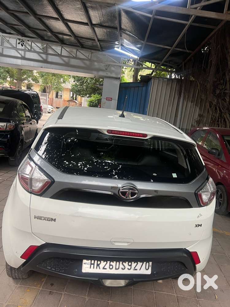 Tata Nexon Petrol Manual 2018