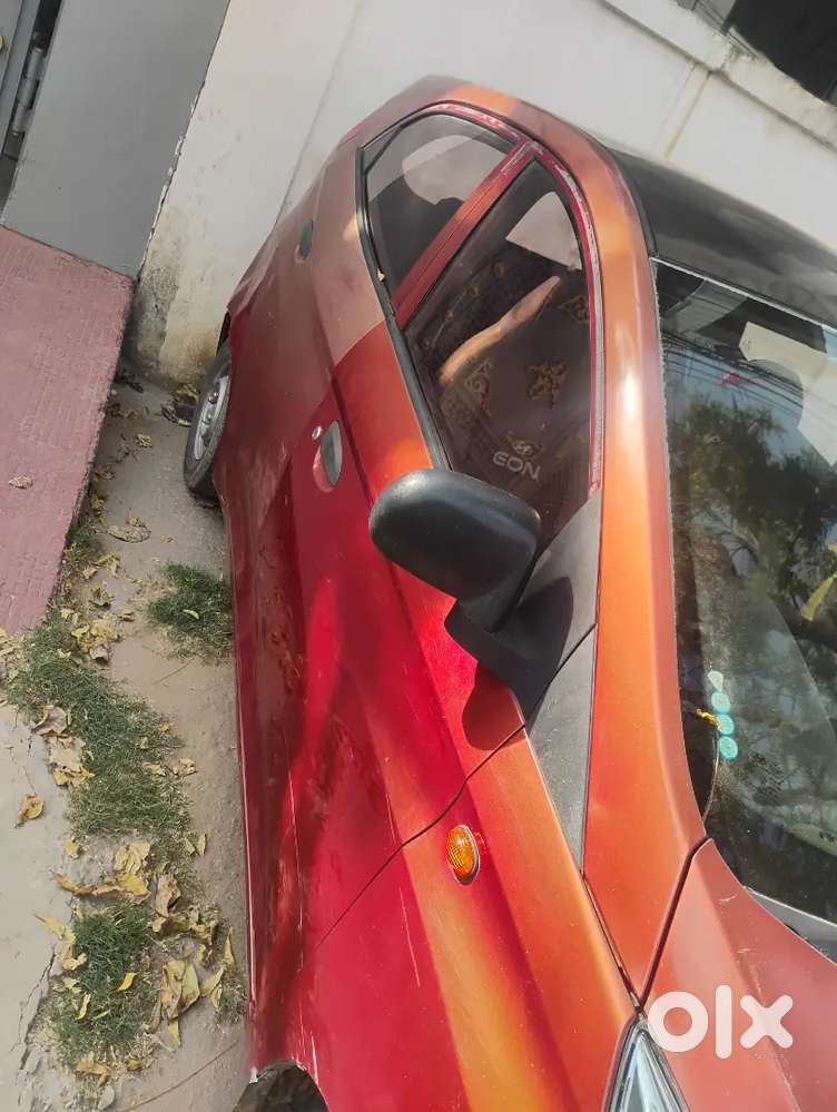 Hyundai Eon 2012 Petrol Well Maintained