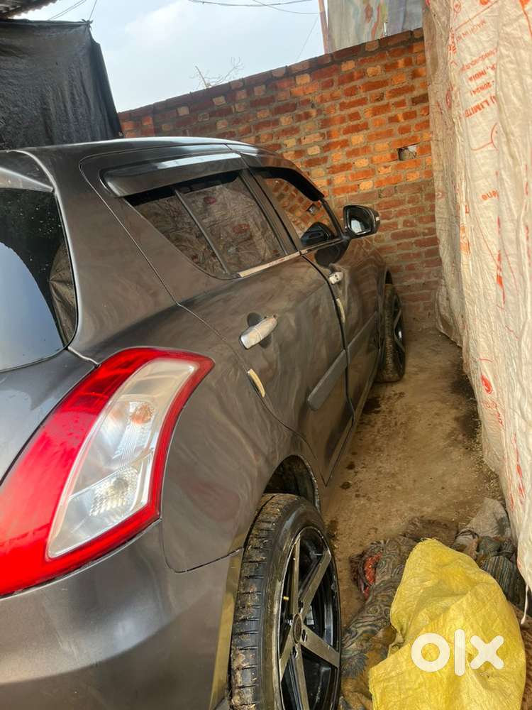 Maruti Suzuki Swift 2015 Diesel 78000 Km Driven
