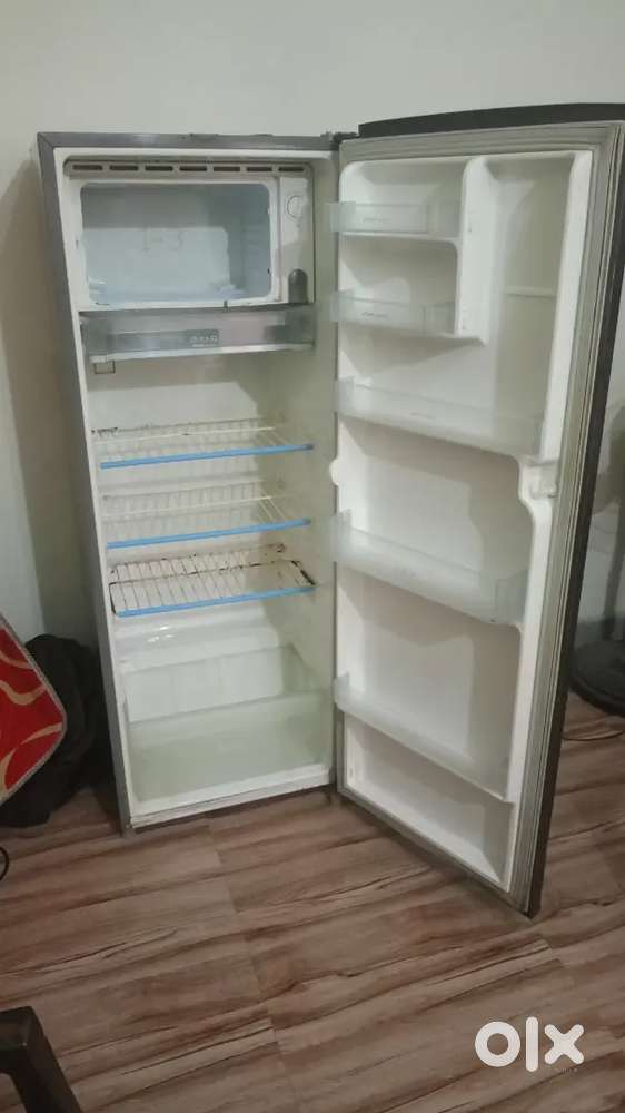 Double door fridge