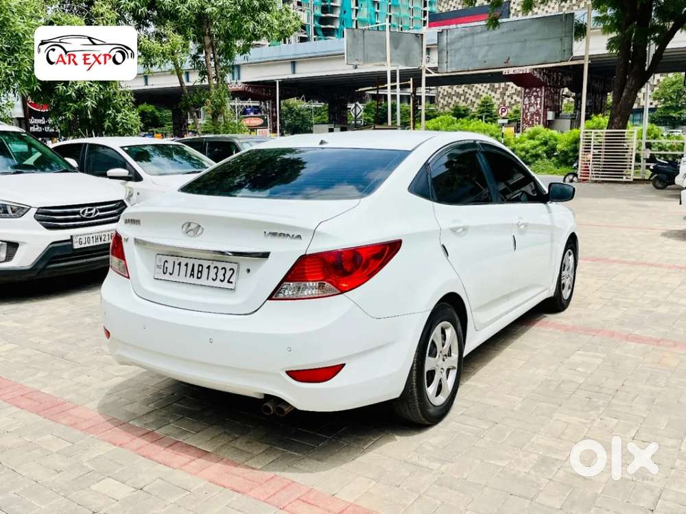 Hyundai Verna Vtvt 1.6 Sx, 2012, Petrol