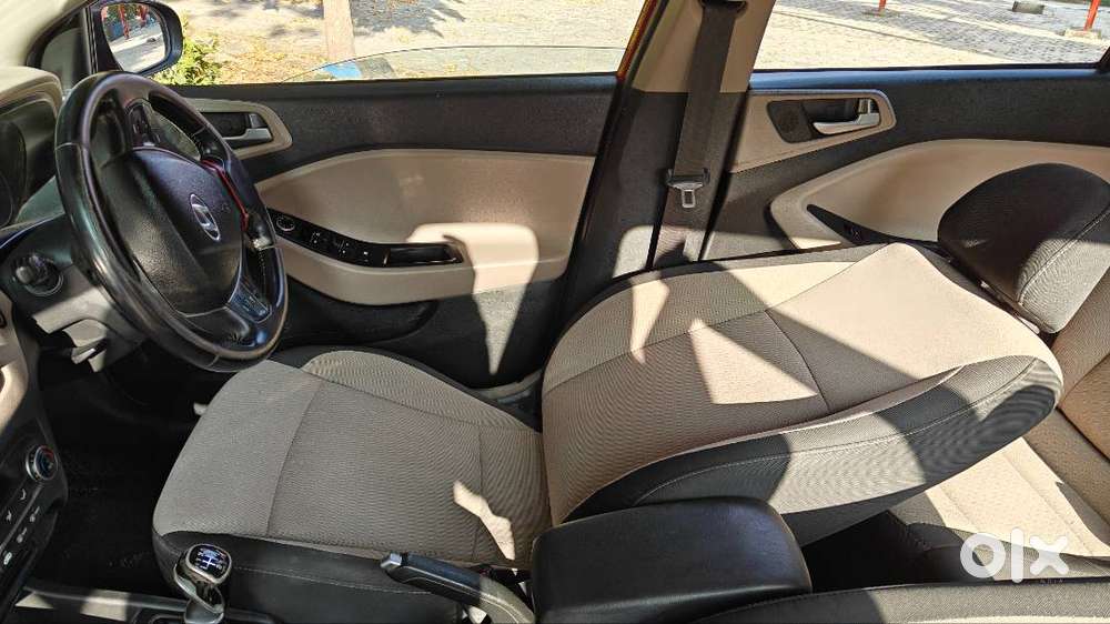 Hundai I20 Disel Sports (o) 2015 Model