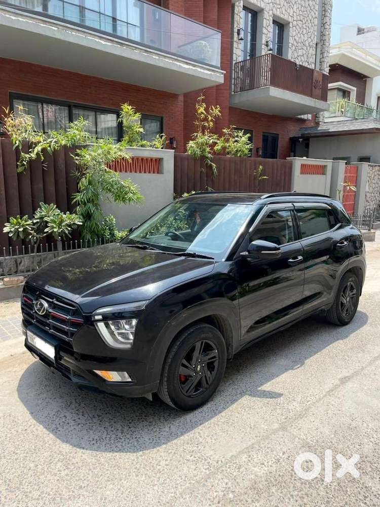 Hyundai Creta Petrol Sunroof 8/2023 S+ Knight Edition