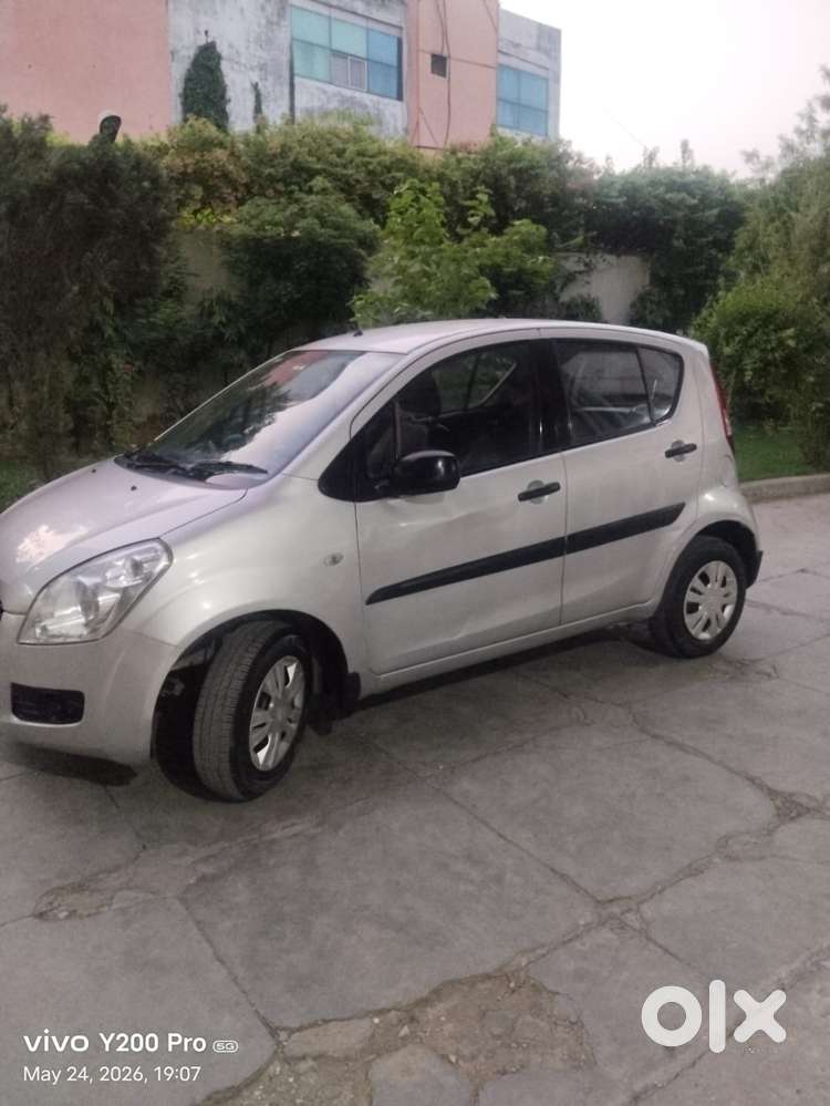 Maruti Suzuki Ritz Vxi, 2011, Petrol