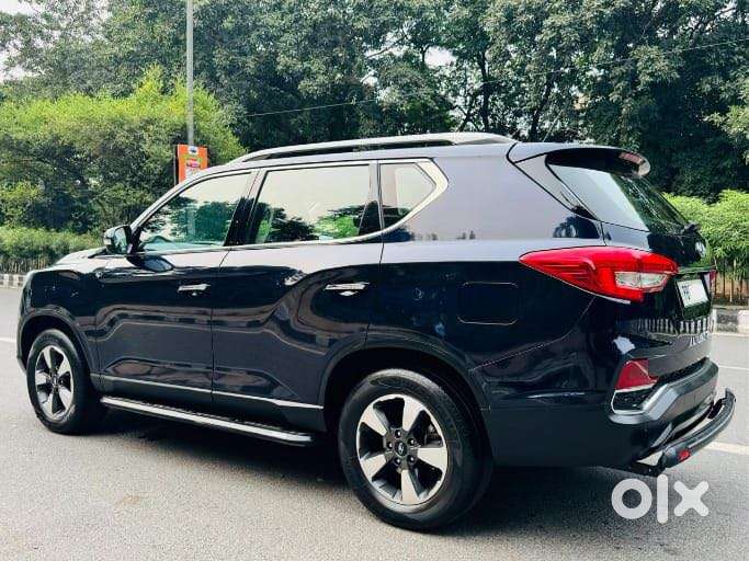 Mahindra Alturas G4 4x2 At, 2022, Diesel