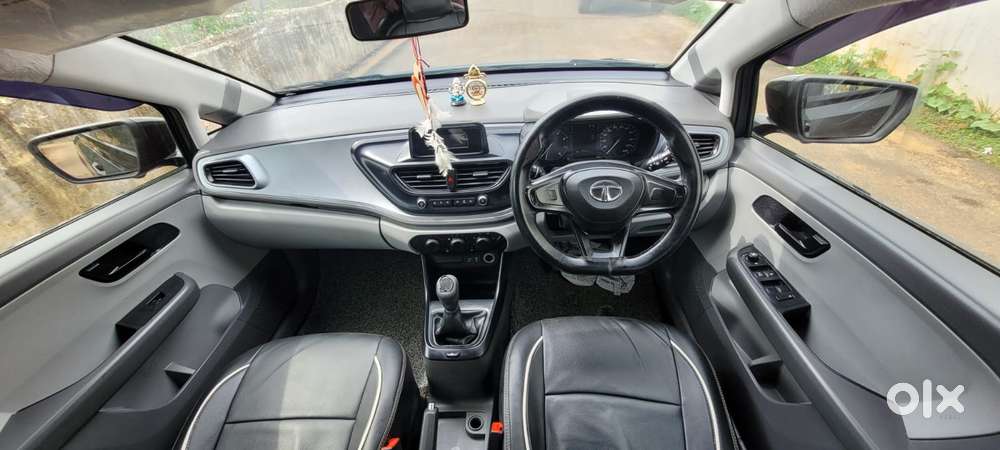 Tata Altroz 1.2 Xm, 2020, Petrol