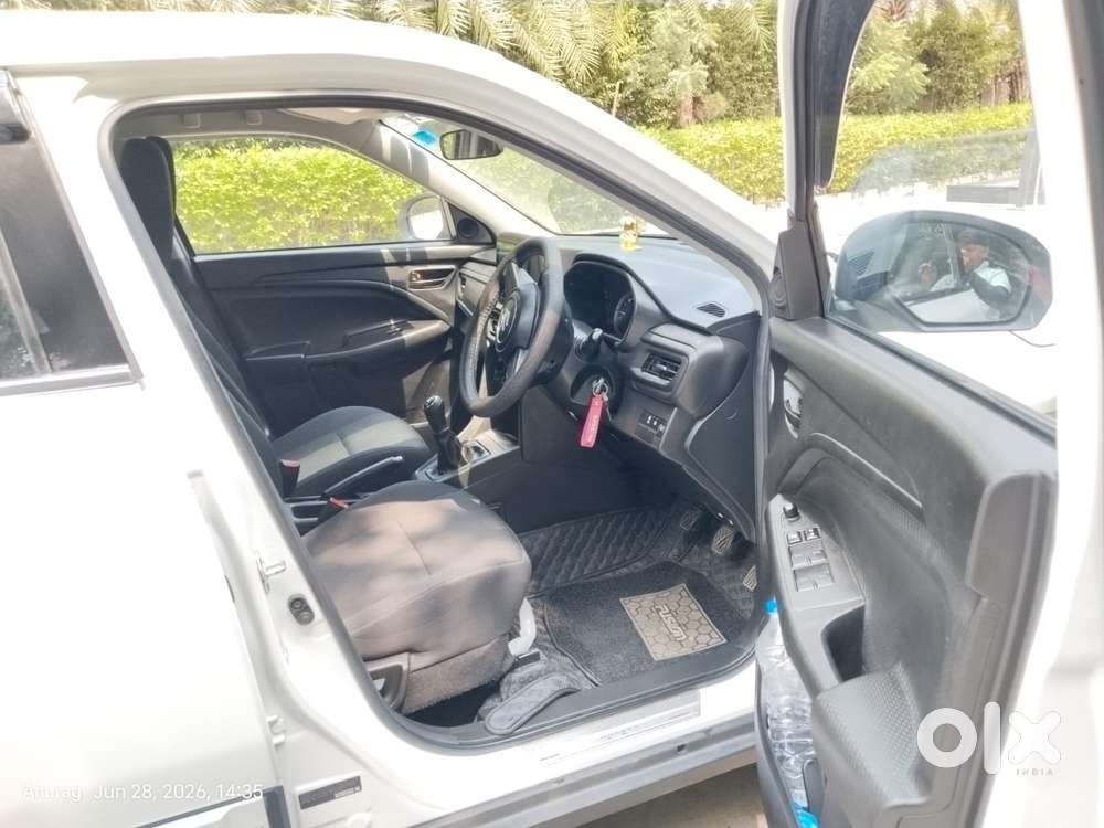Maruti Suzuki Brezza 1.5 Lxi Cng, 2025, Petrol