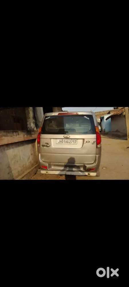 Mahindra Xylo 2011 Diesel 80000 Km Driven