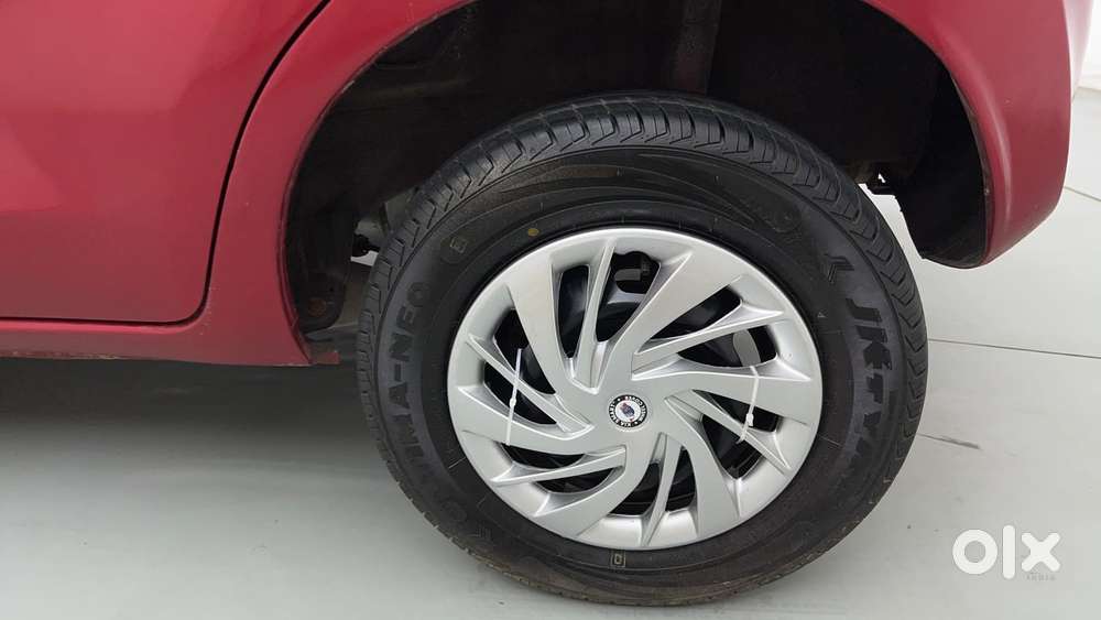 Datsun Redigo T Option, 2017, Petrol
