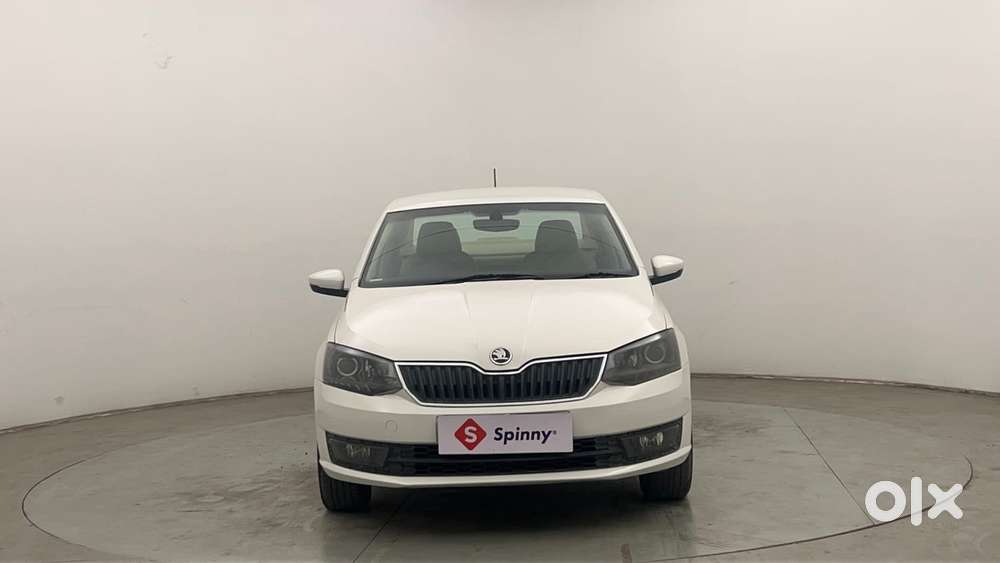 Skoda Rapid 1.0 Style At, 2020, Petrol
