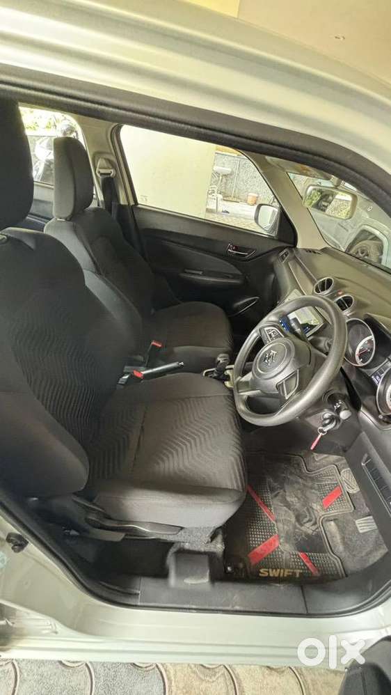 Maruti Suzuki New-gen Swift 2022 Petrol 19500 Km Driven