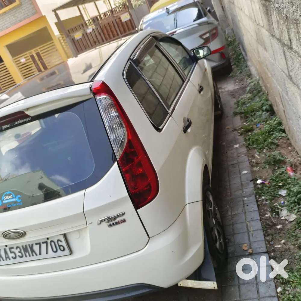 Ford Figo 2012