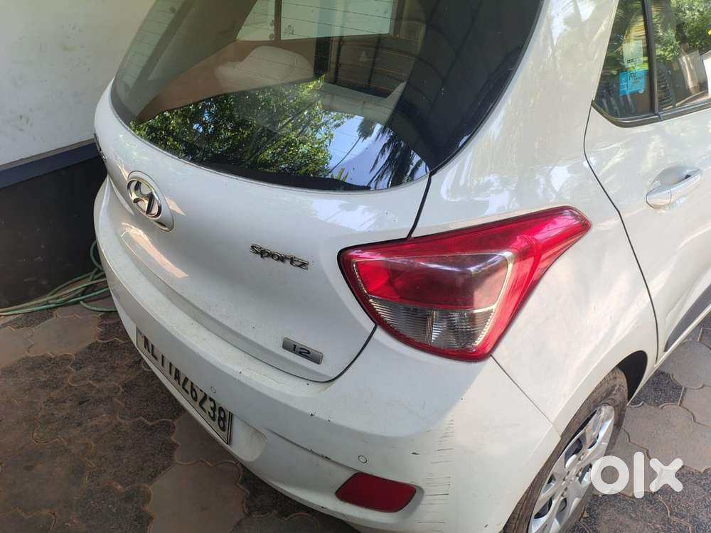 Hyundai Grand I10 2015 Petrol Well Maintained