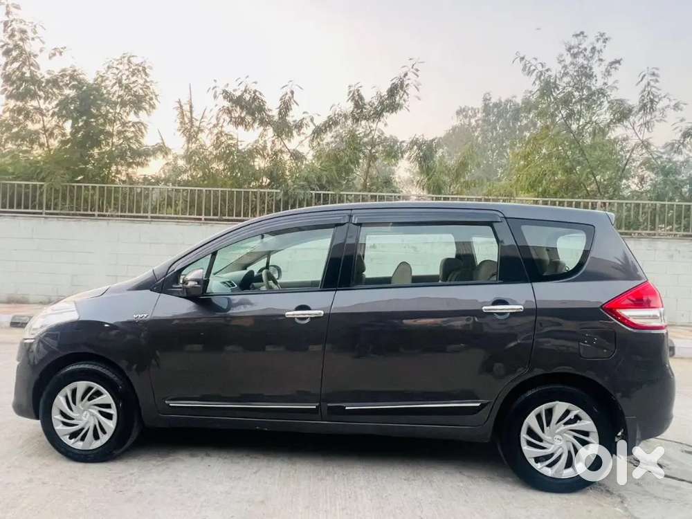 Maruti Suzuki Ertiga 2013 Petrol Good Condition Cng Capni Fitting