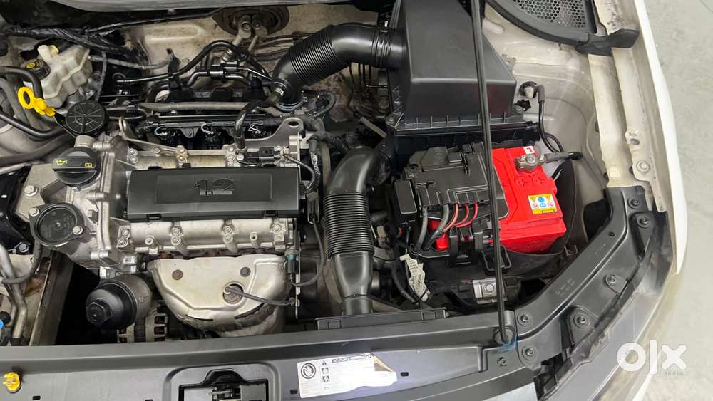 Volkswagen Polo Petrol Highline 1.2l, 2014, Petrol