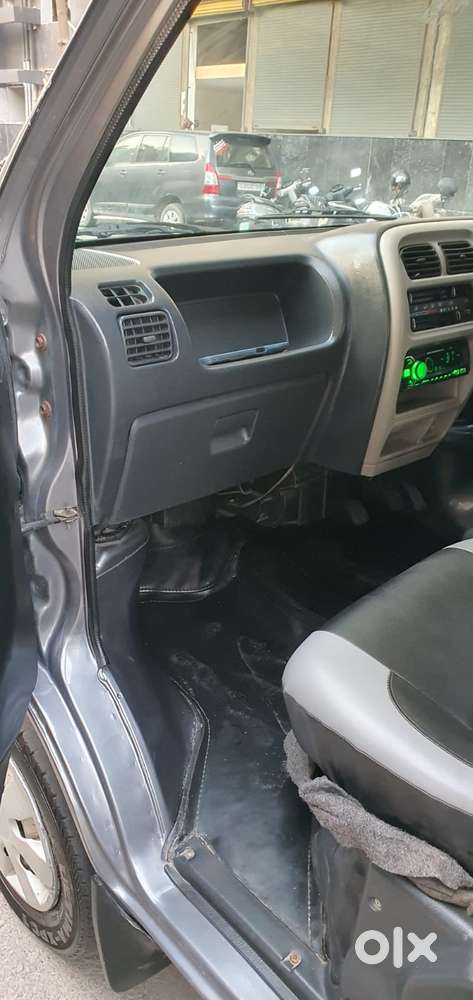 Maruti Suzuki Eeco, 2011, Petrol