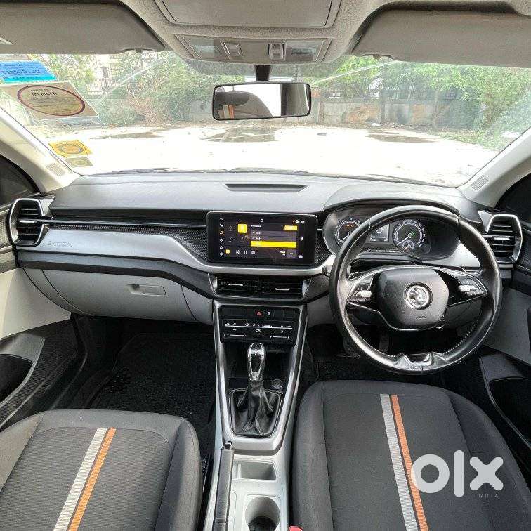 Skoda Kushaq 1.0 Tsi Ambition At, 2022, Petrol