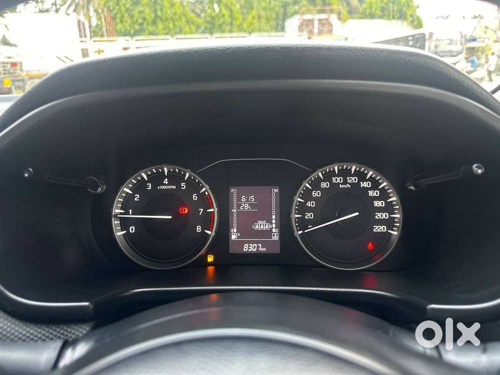 Maruti Suzuki Brezza 1.5 Vxi Smart Hybrid, 2025, Petrol