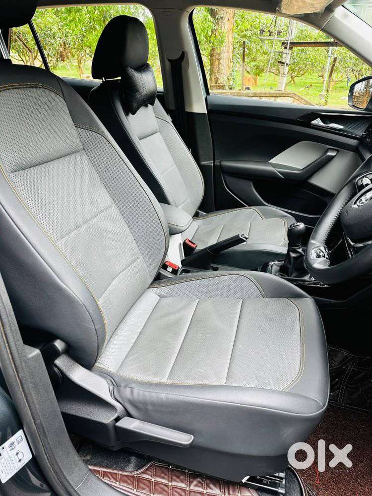 Skoda Kushaq 1.0 Tsi Style, 2022, Petrol